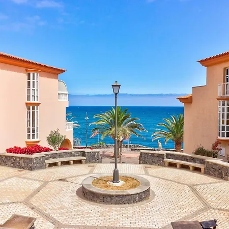 Beautiful Caleta Interian *